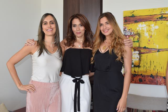 Carolina Mejía, Wendy Vargas y Dayana Sastoque.
